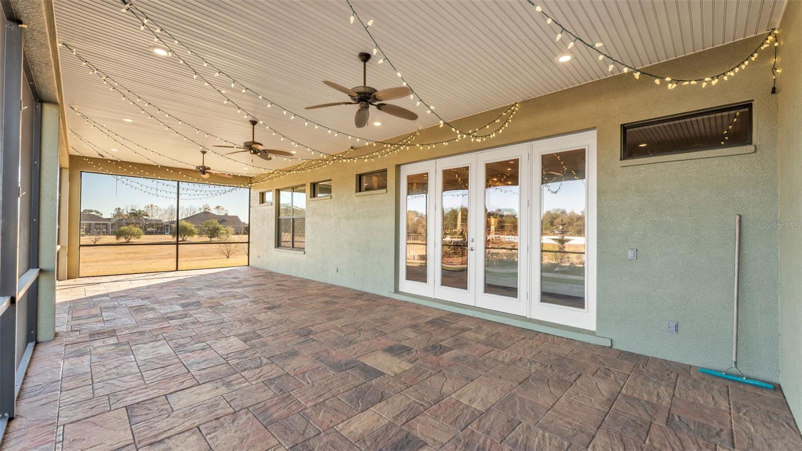 2945 SADDLE RIDGE LN