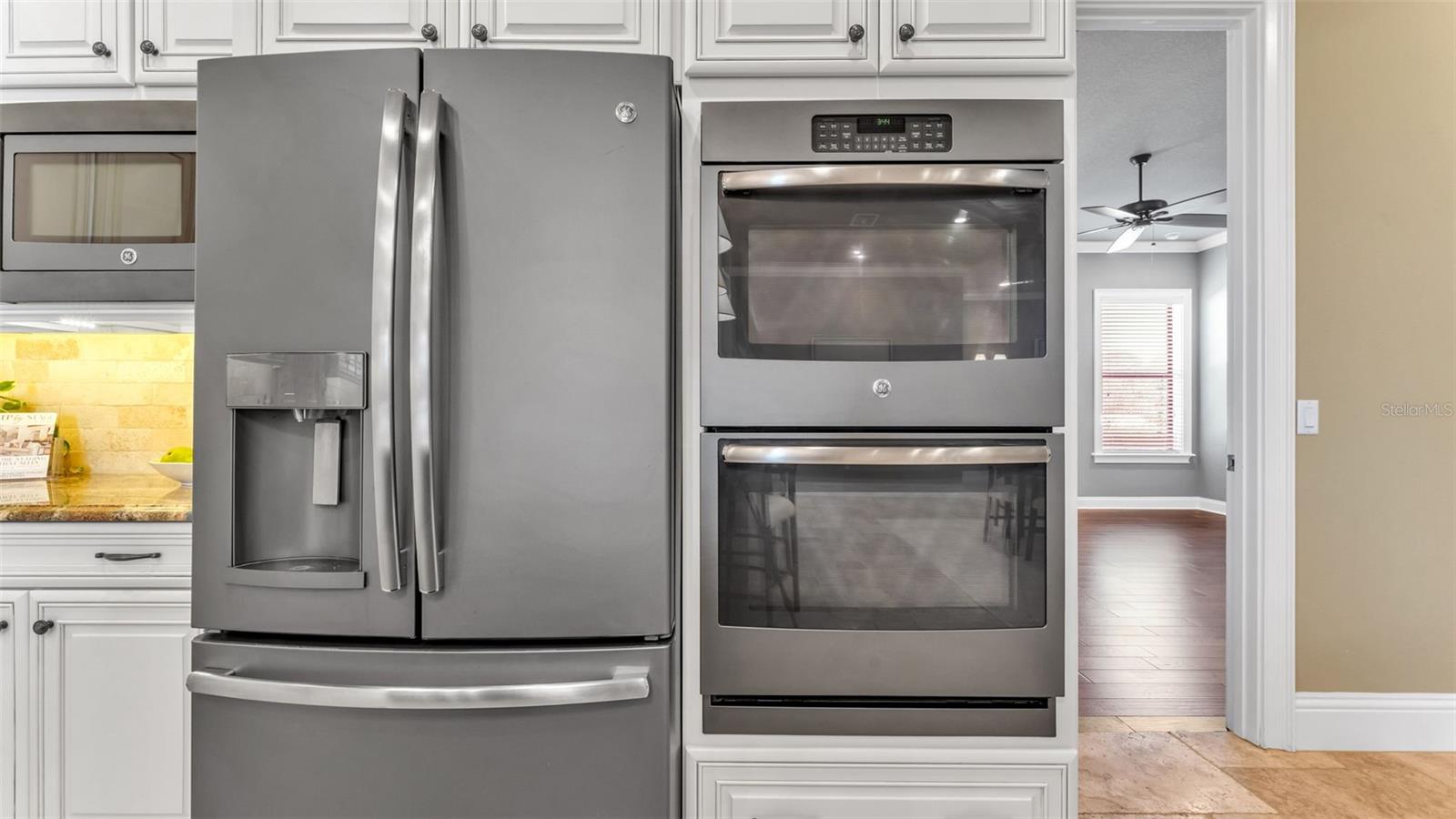 2945 SADDLE RIDGE LN