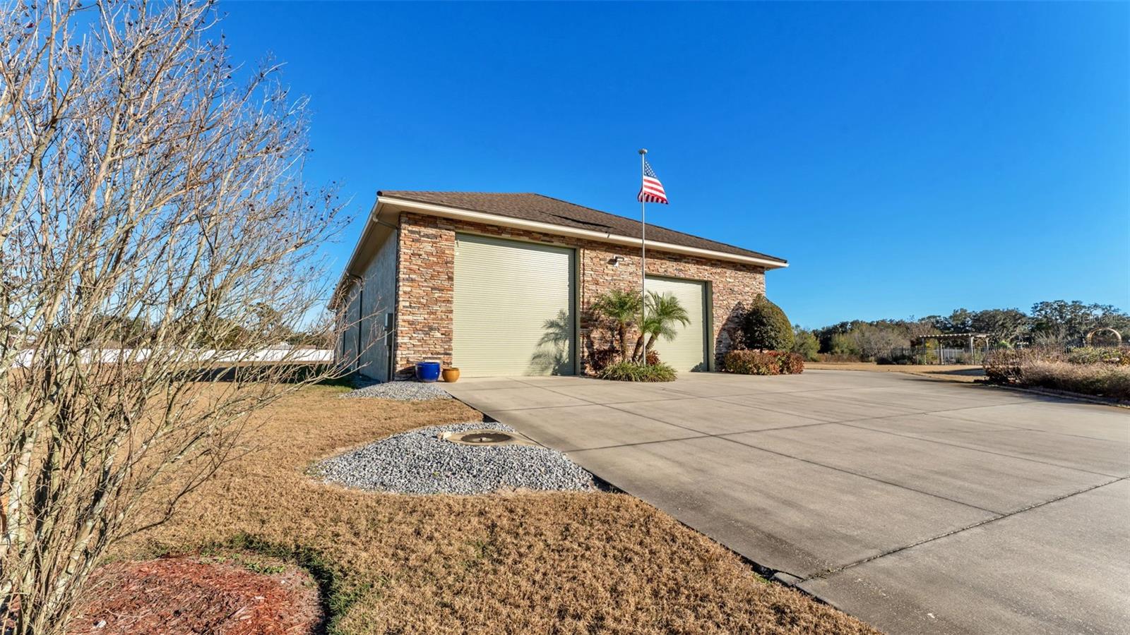 2945 SADDLE RIDGE LN