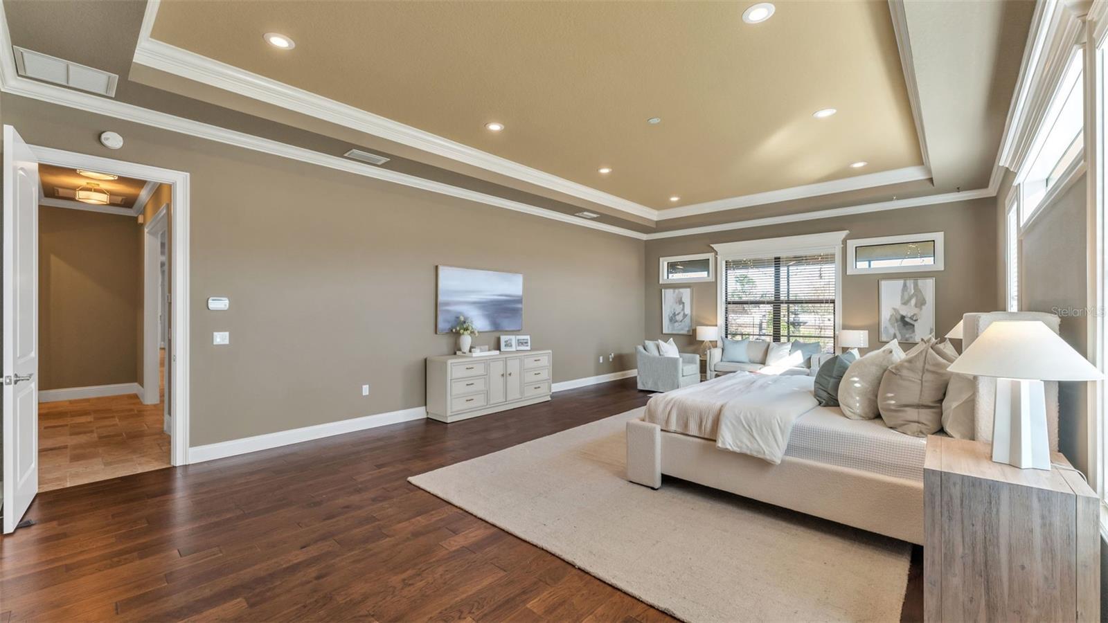 2945 SADDLE RIDGE LN