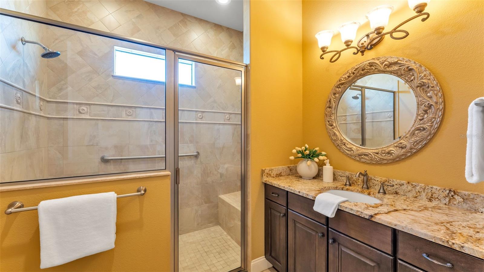 2945 SADDLE RIDGE LN