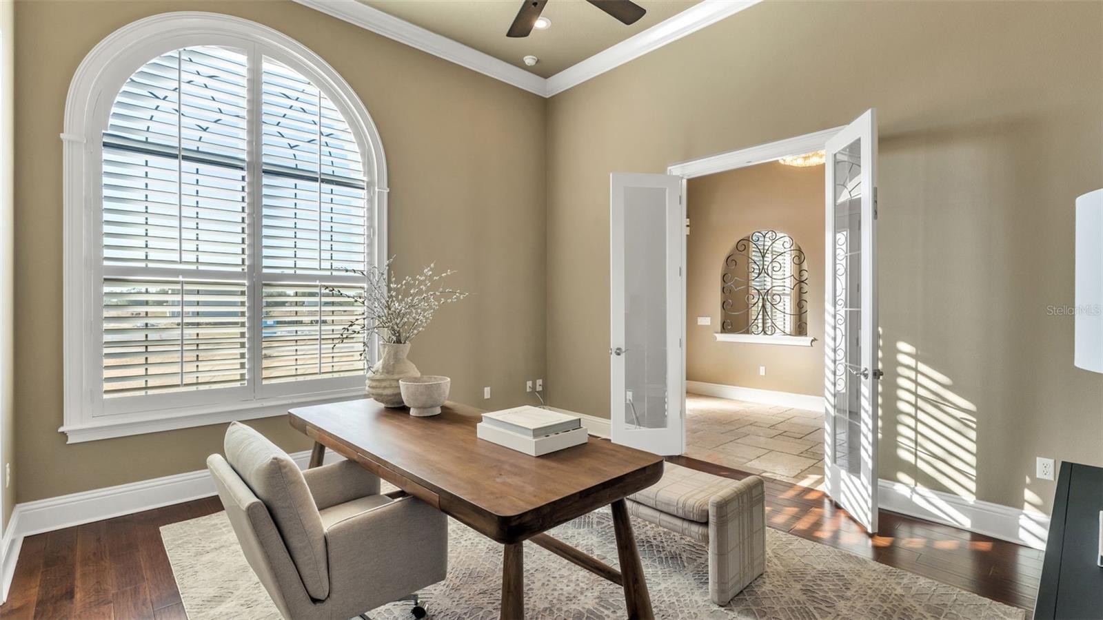 2945 SADDLE RIDGE LN