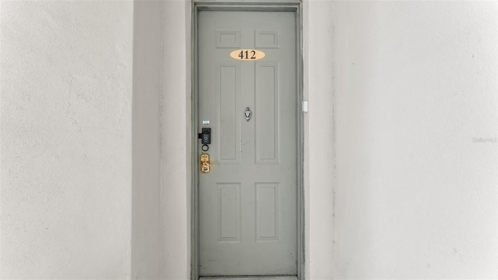 412 TERRACE RIDGE CIR #412