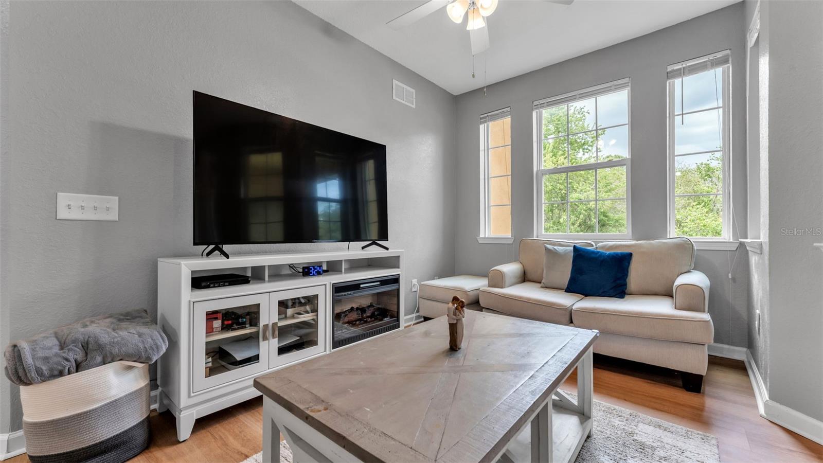 412 TERRACE RIDGE CIR #412