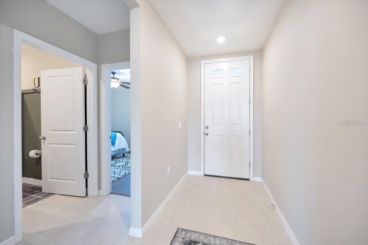 1006 OAK VALLEY DR