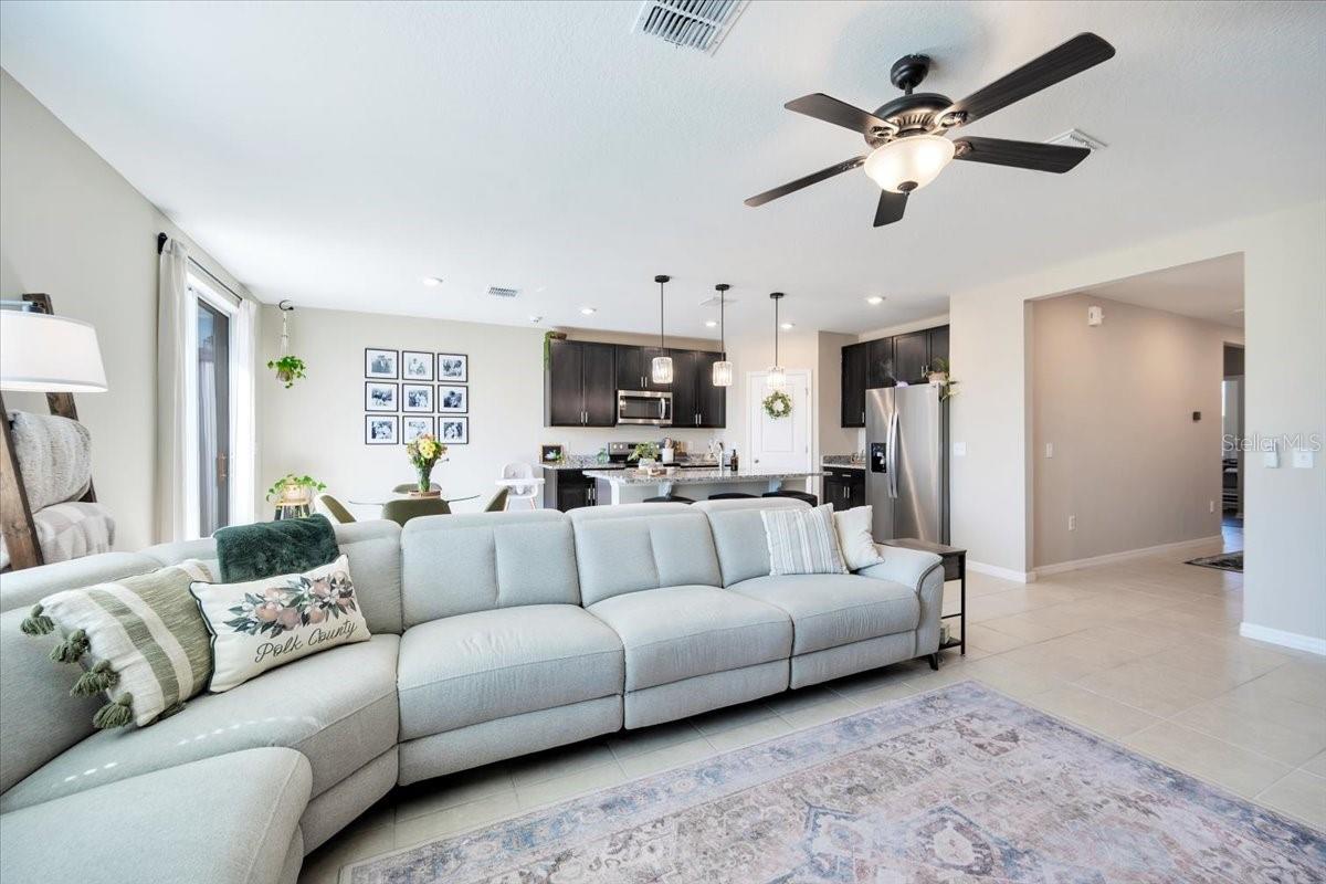 1006 OAK VALLEY DR