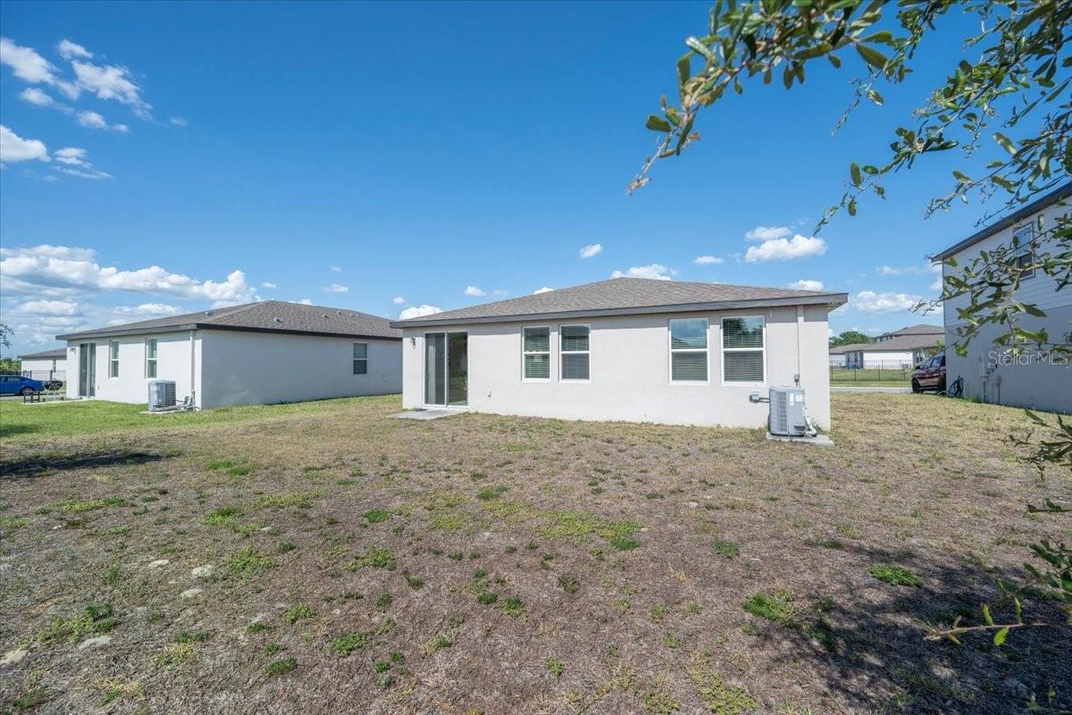 1006 OAK VALLEY DR