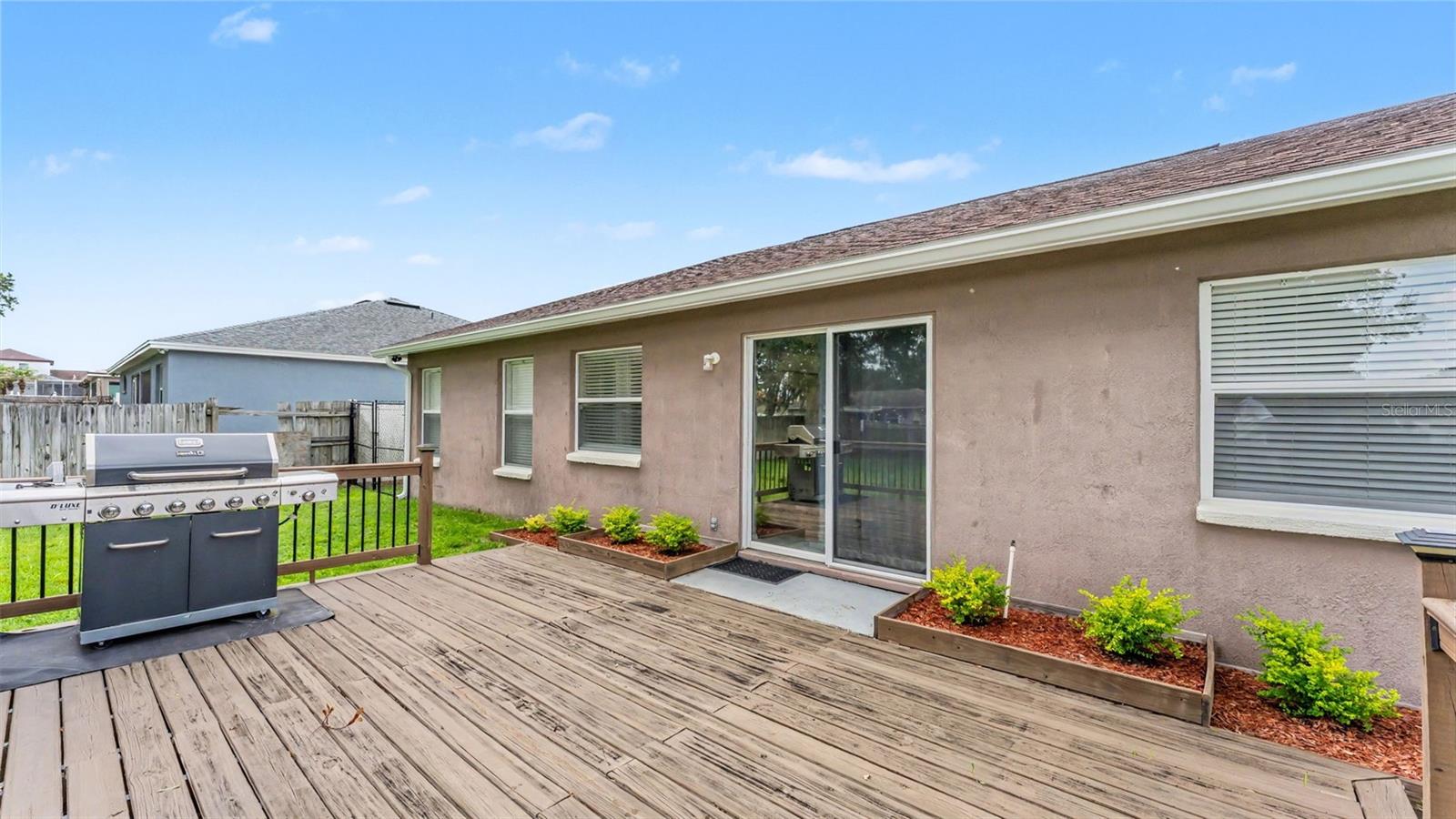 4169 MAYFAIR WAY