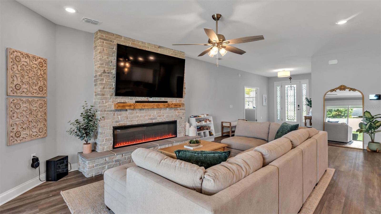 6799 TREYMONT DR