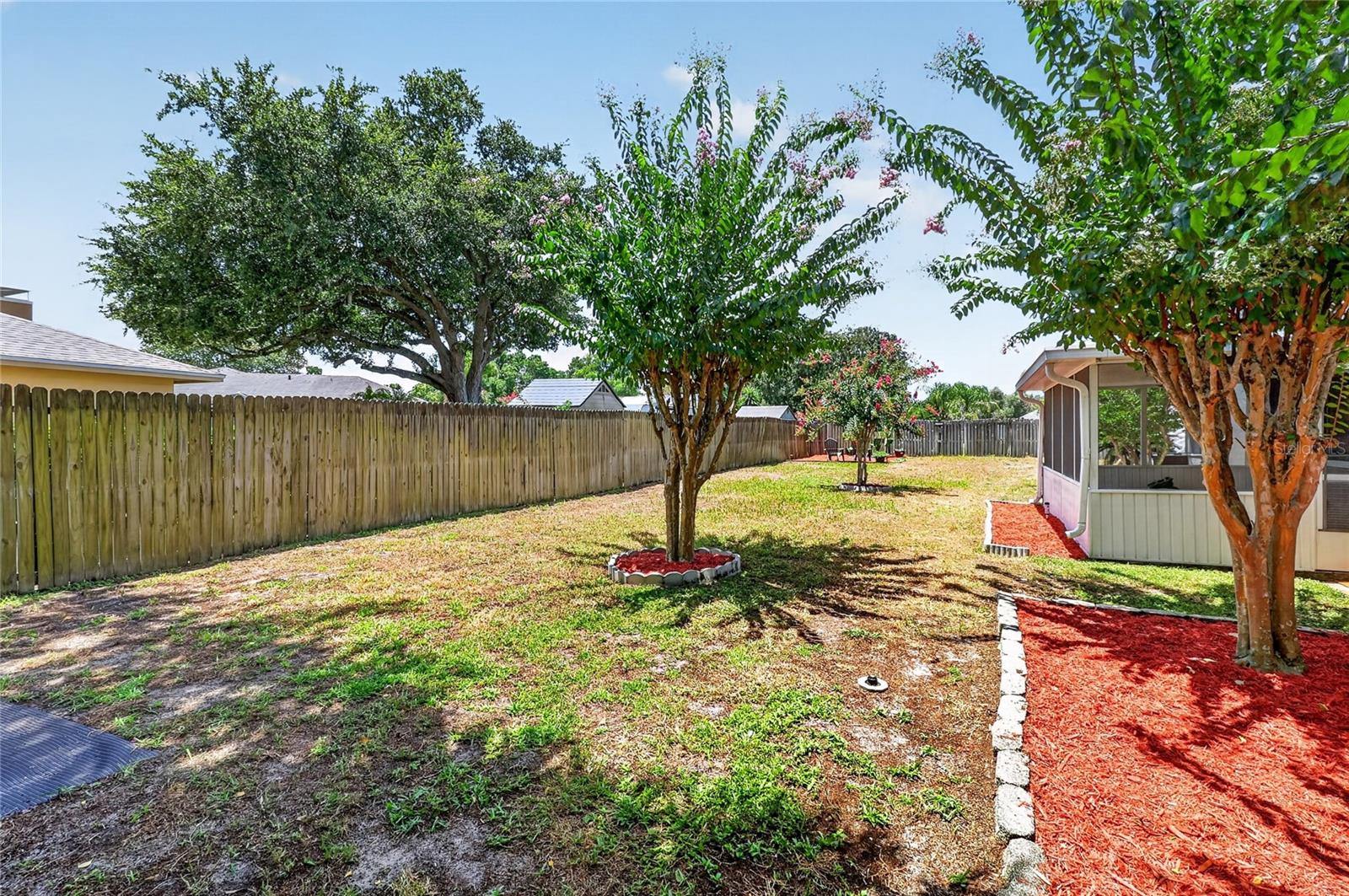 5939 WINDWOOD DR