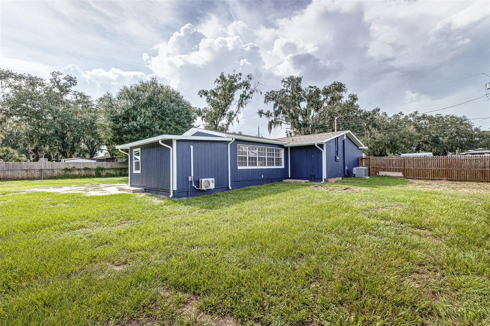 2406 FUTCH RD