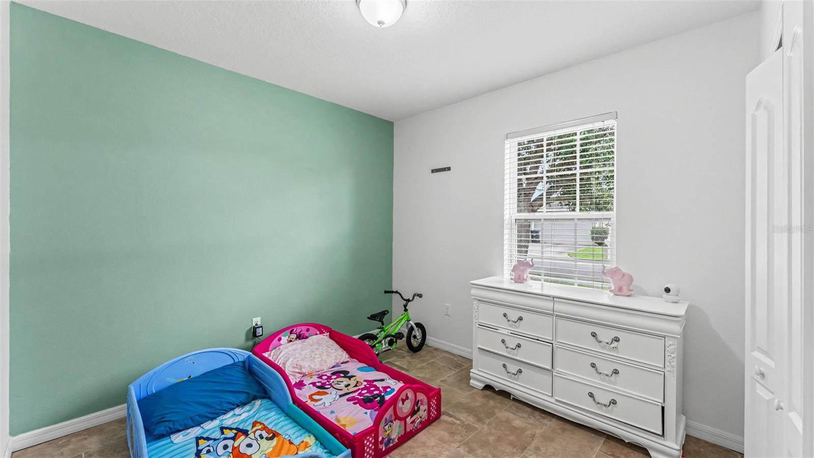 6774 GLENBROOK DR