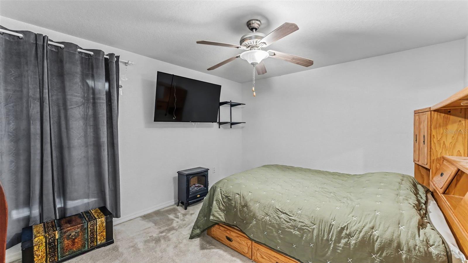 7434 BEAUMONT DR