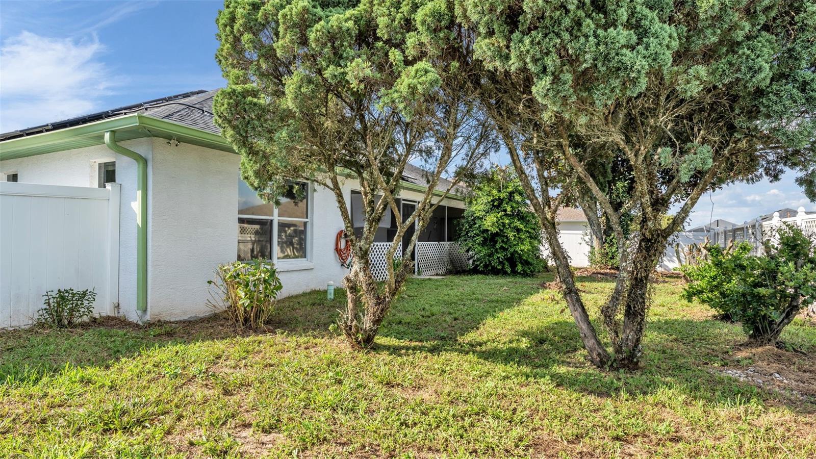 7434 BEAUMONT DR