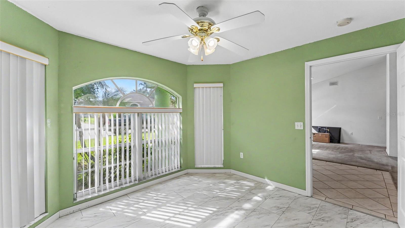 7434 BEAUMONT DR