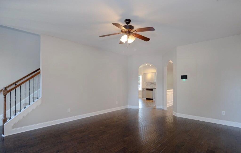 5844 Highpoint Drive