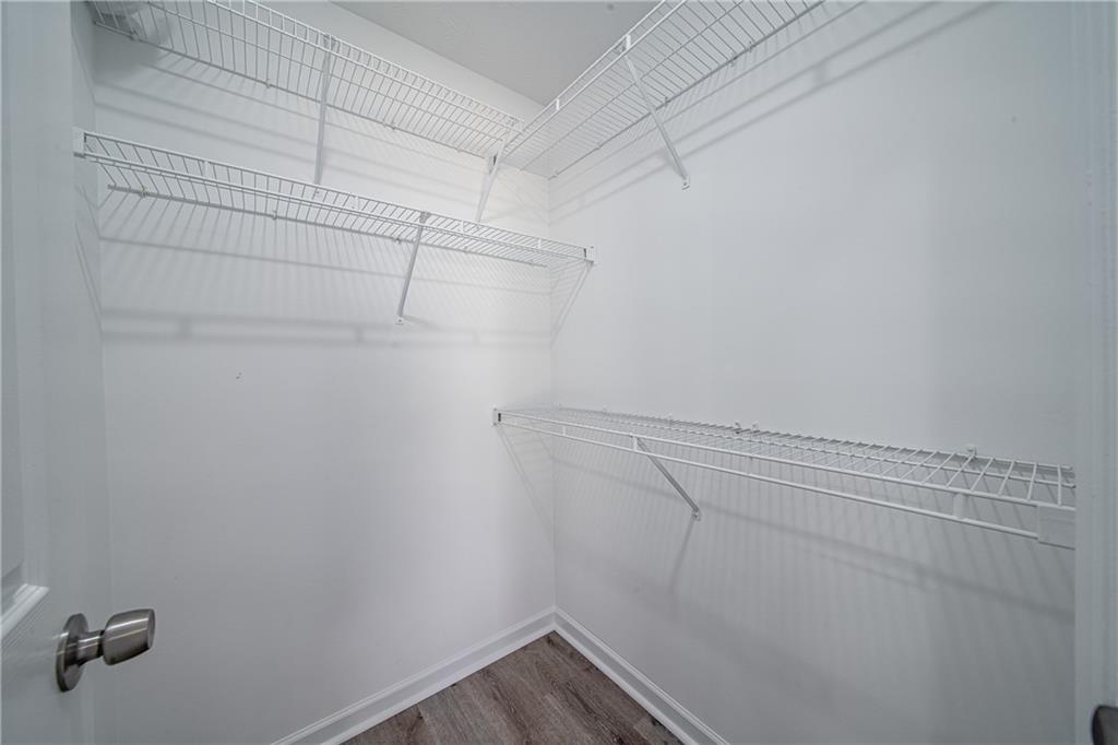 259 Lee Road 2066