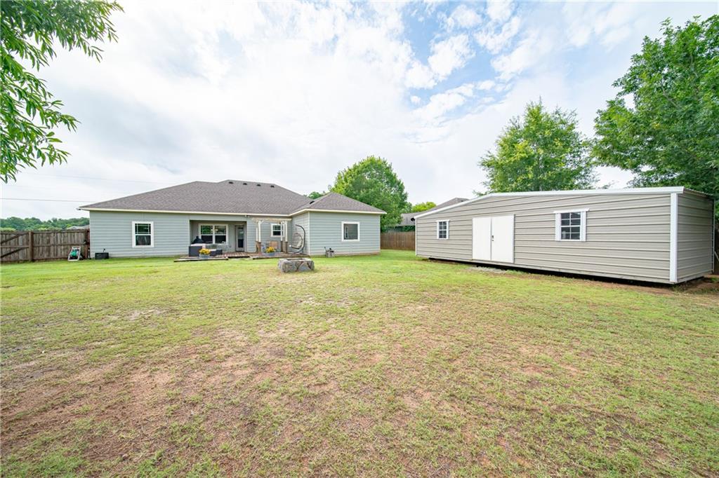 16 Eagle Nest Drive