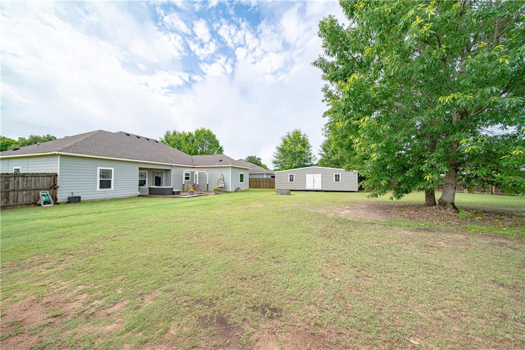 16 Eagle Nest Drive