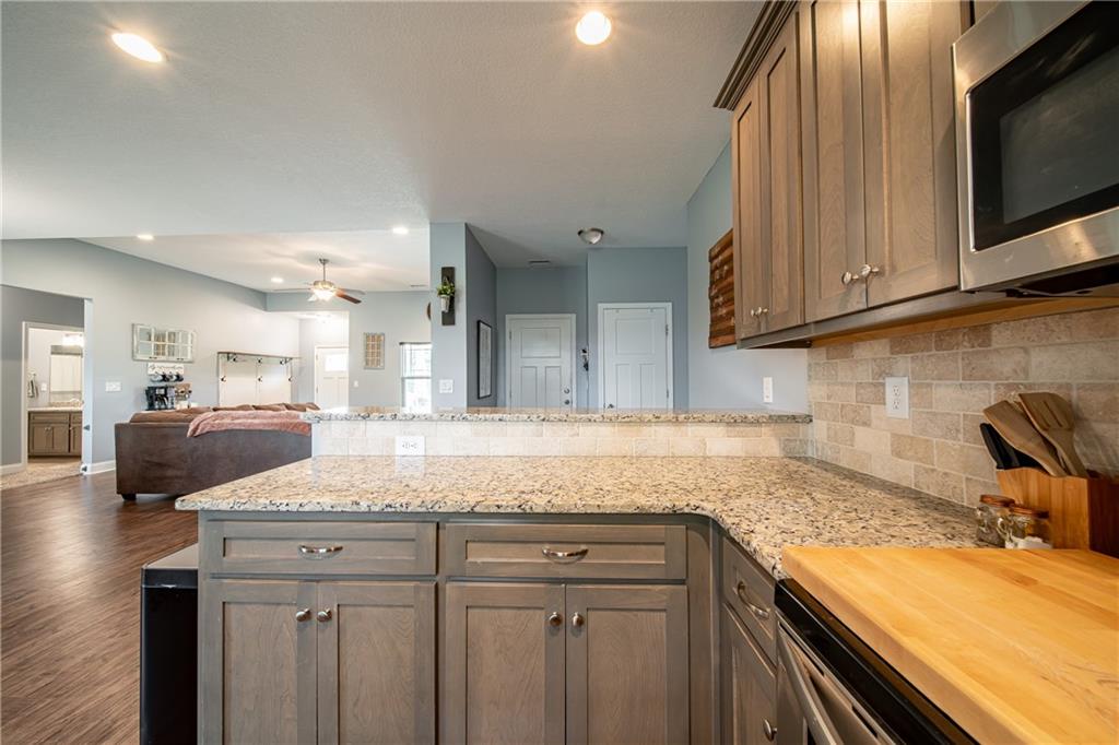 16 Eagle Nest Drive