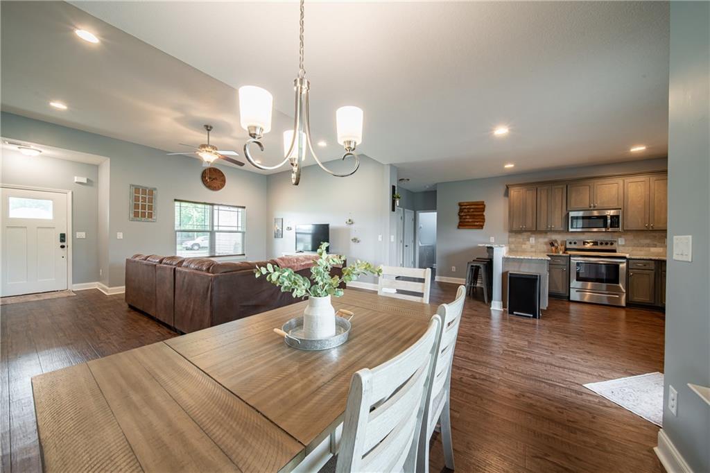 16 Eagle Nest Drive