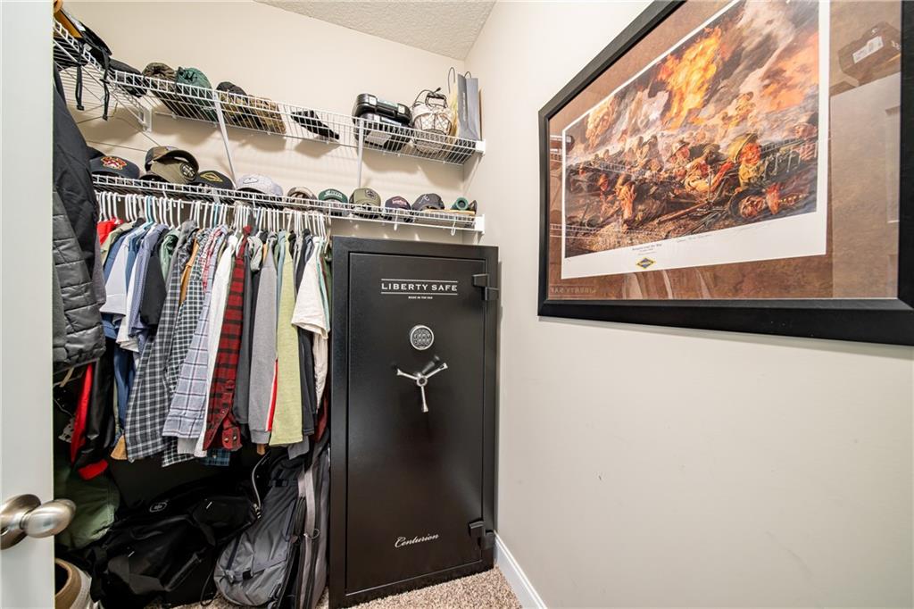 16 Eagle Nest Drive