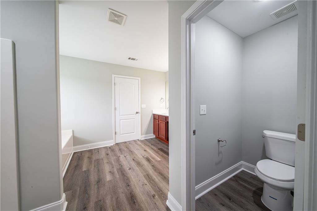 8 Jason Drive