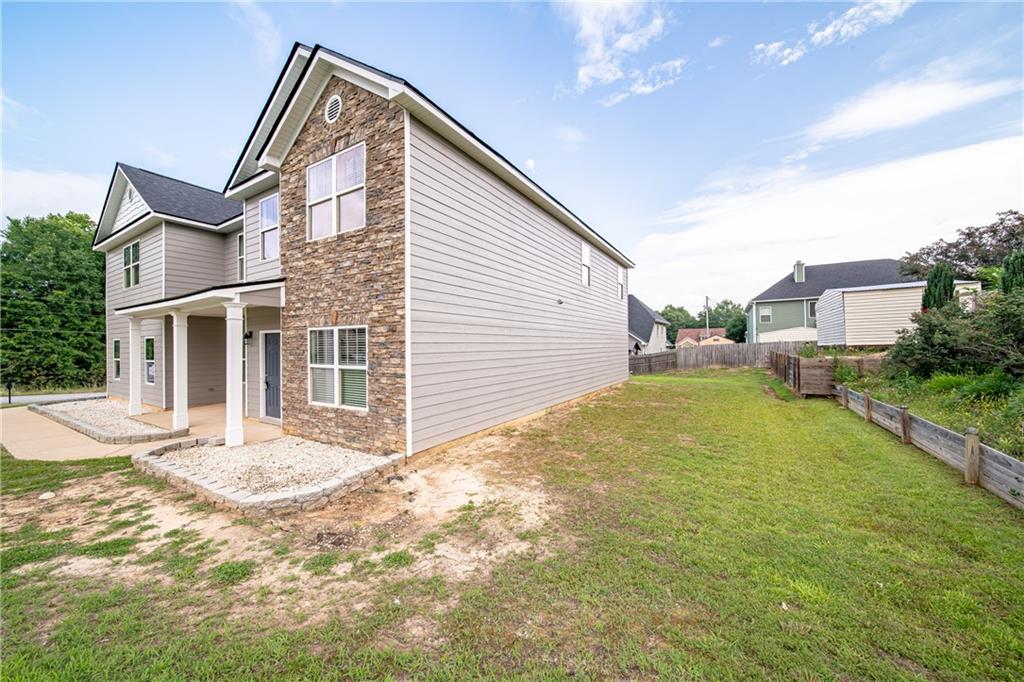 8 Jason Drive