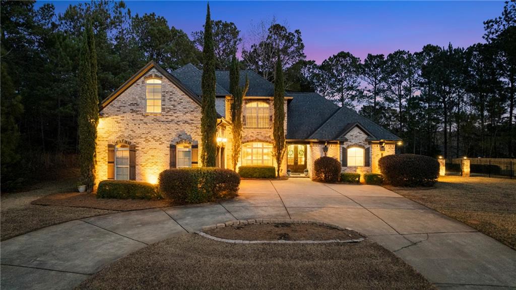 8014 Splendor Way