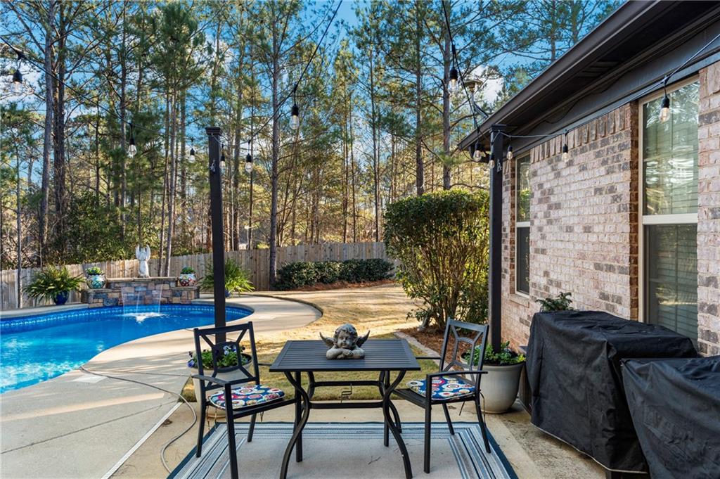 8014 Splendor Way