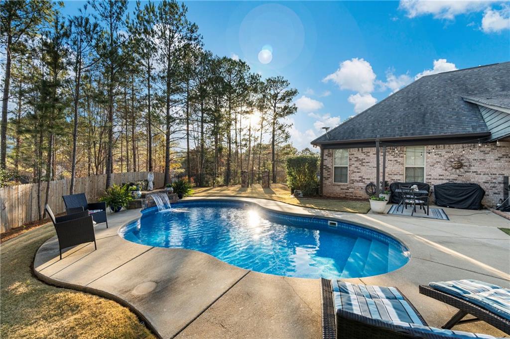 8014 Splendor Way