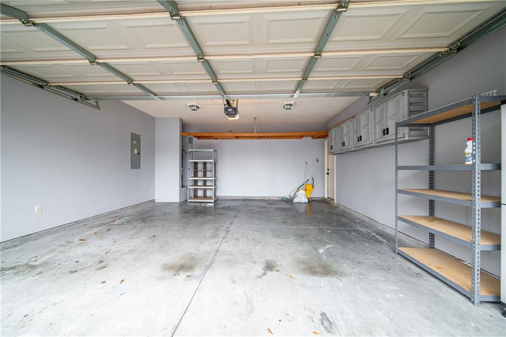 1 Brentwood Drive Drive