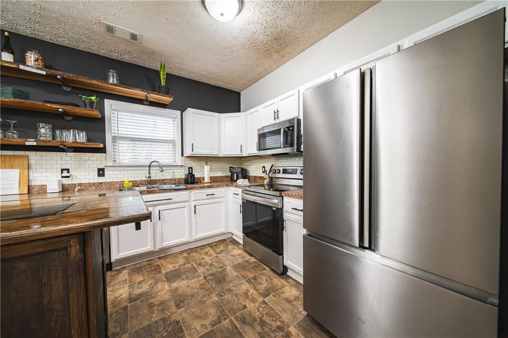 1 Brentwood Drive Drive