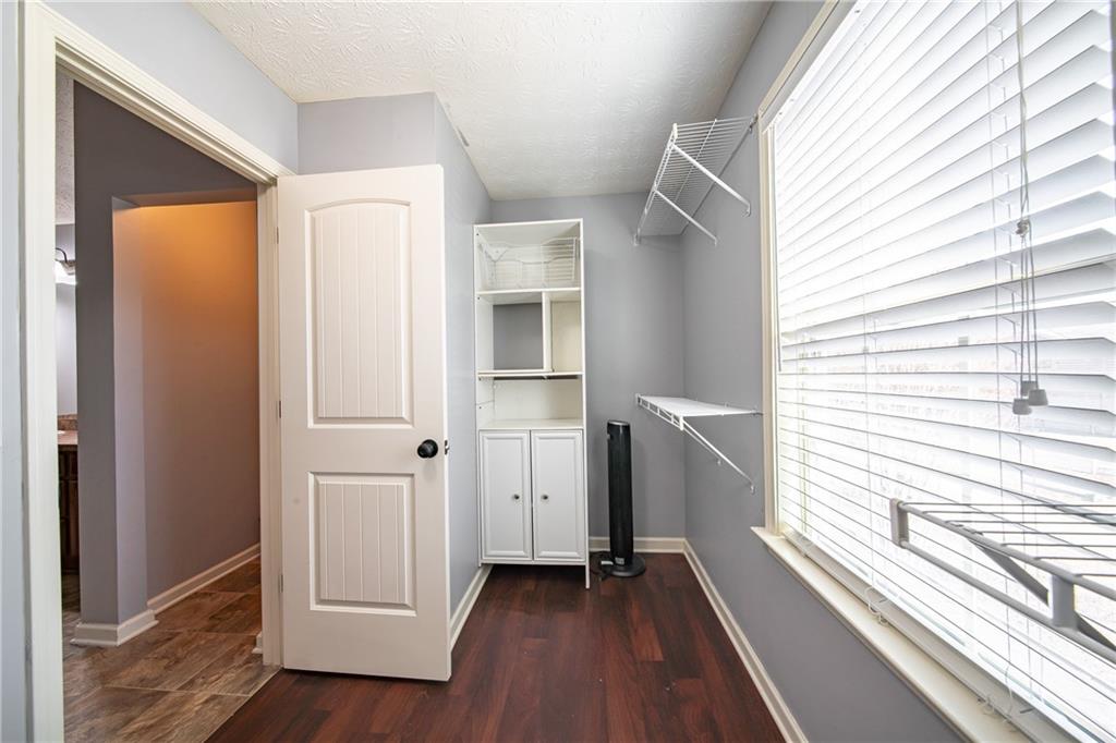 1 Brentwood Drive Drive