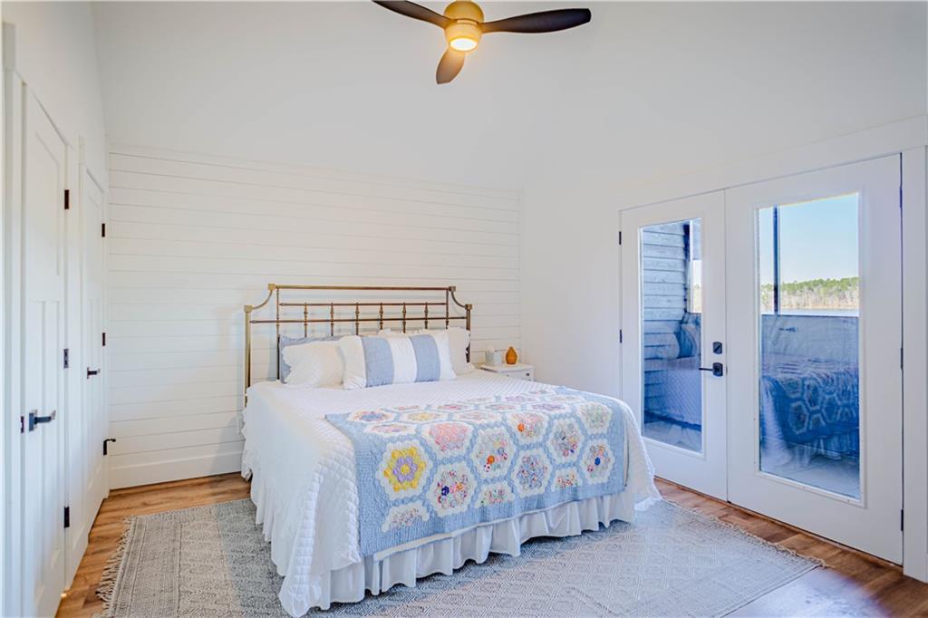 349 Lee Rd 744