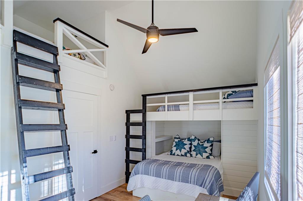 349 Lee Rd 744