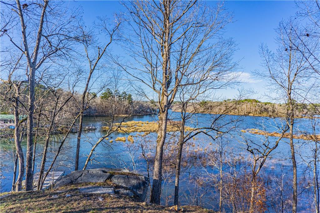349 Lee Rd 744