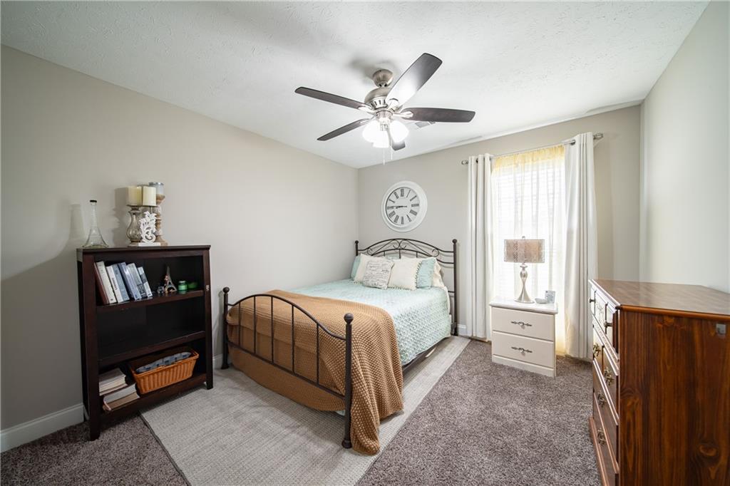 33 Honeysuckle Way