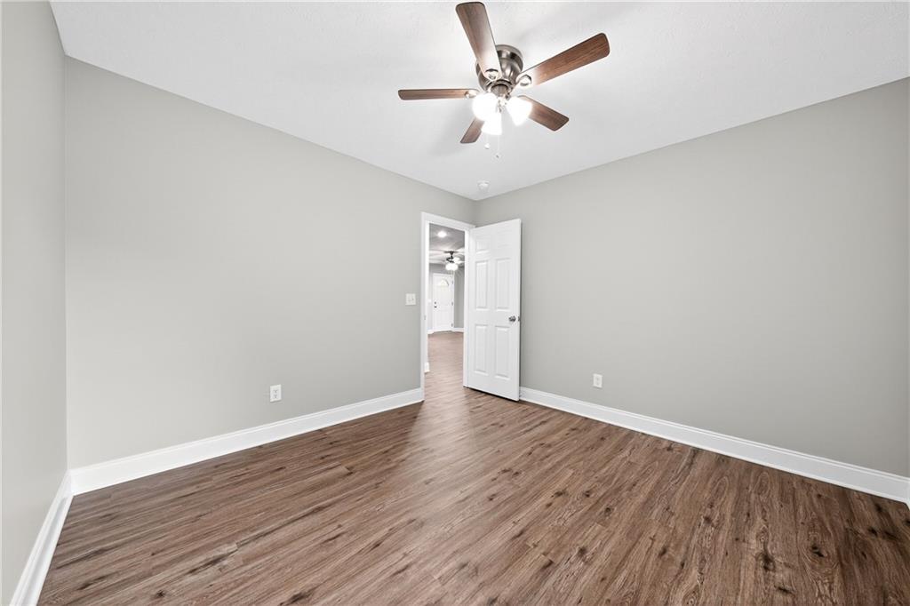 1048 Lee Rd 295 Road