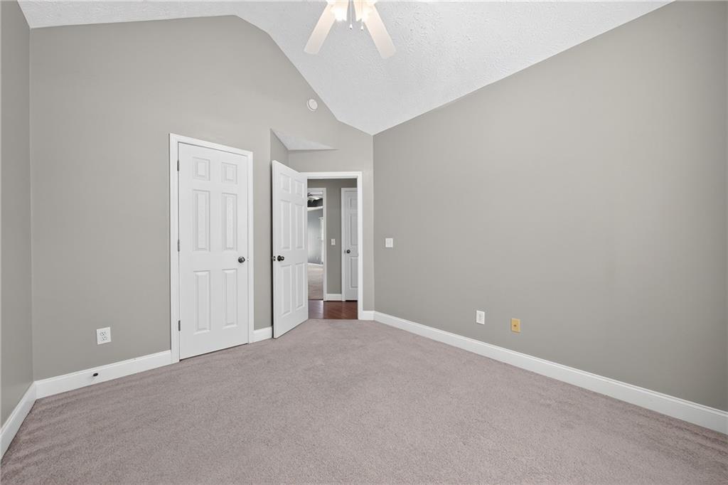 5018 Briarwood Court