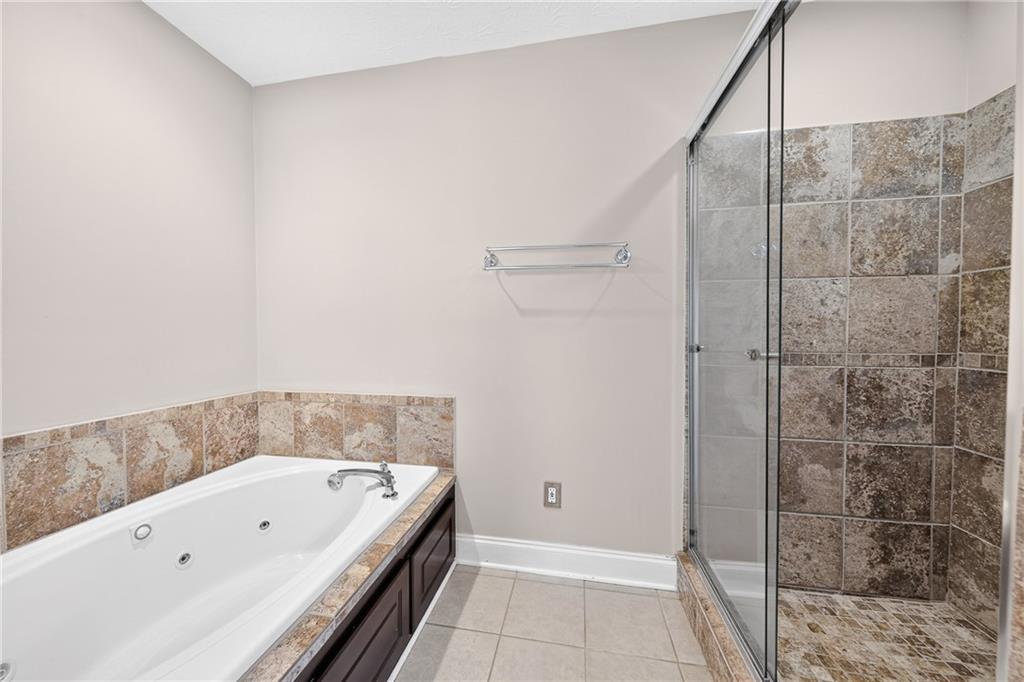 5018 Briarwood Court
