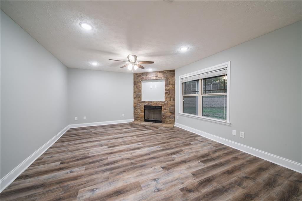 538 Lee Road 450