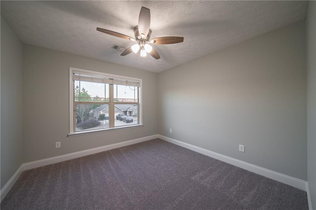 538 Lee Road 450