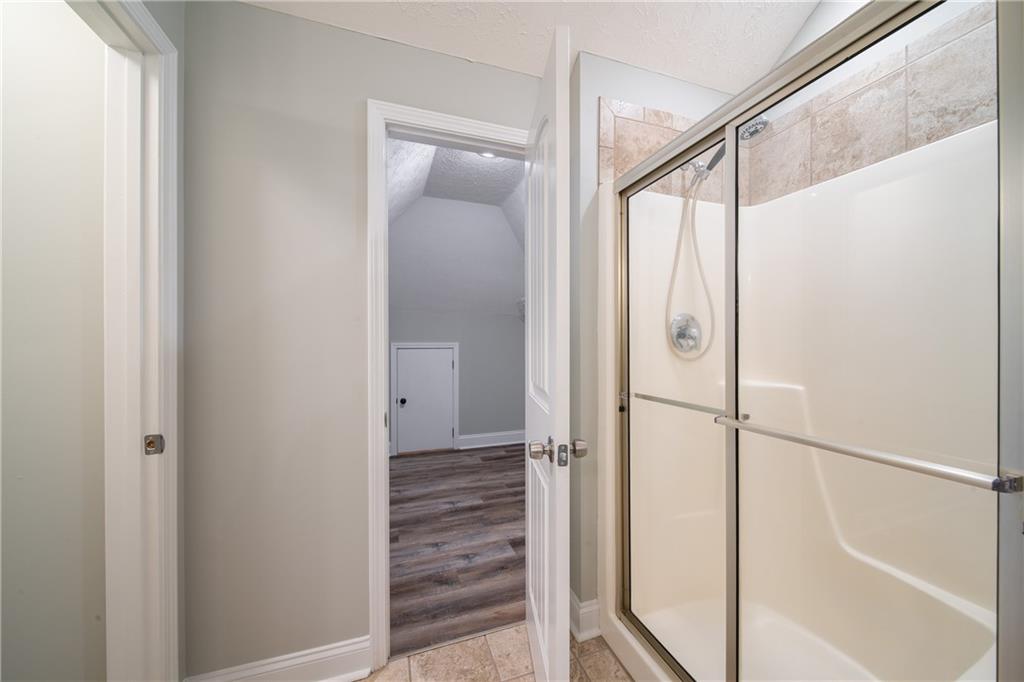 538 Lee Road 450