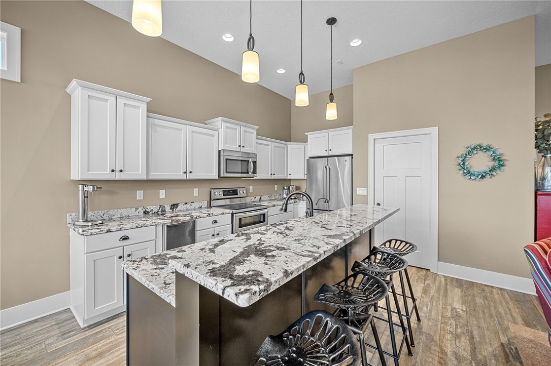4887 Panorama Drive