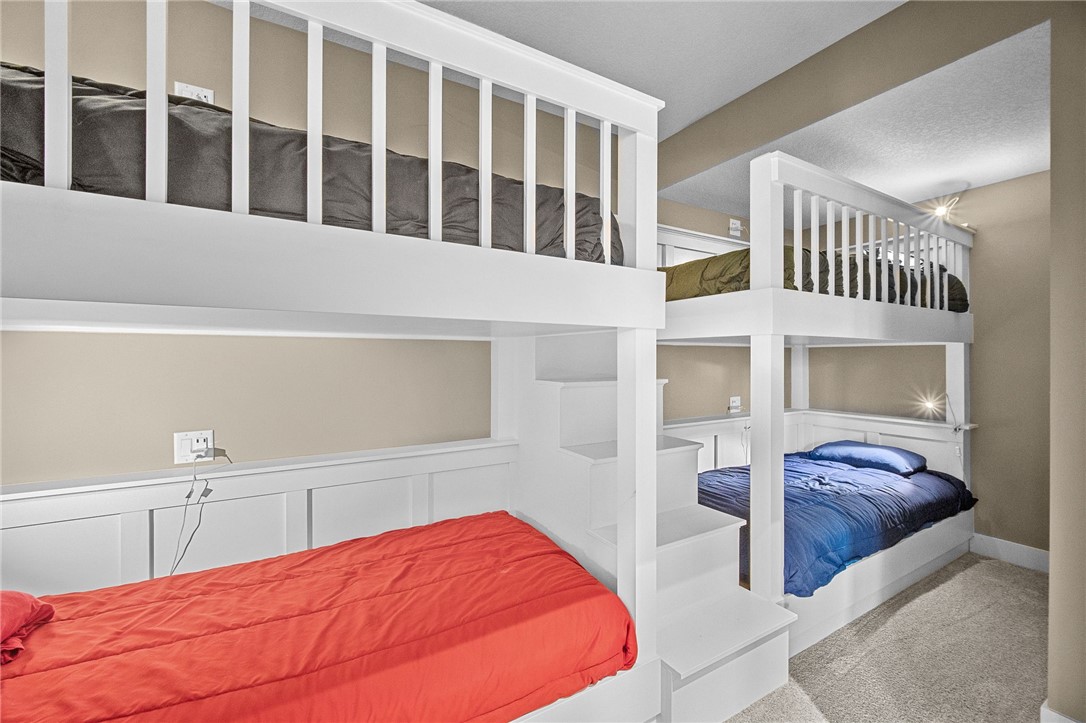 4887 Panorama Drive