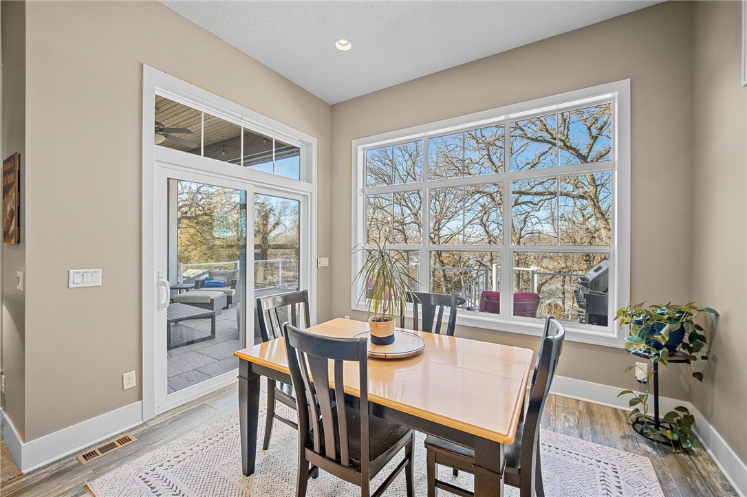4887 Panorama Drive