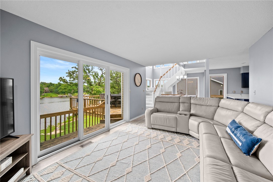 4497 Panorama Drive