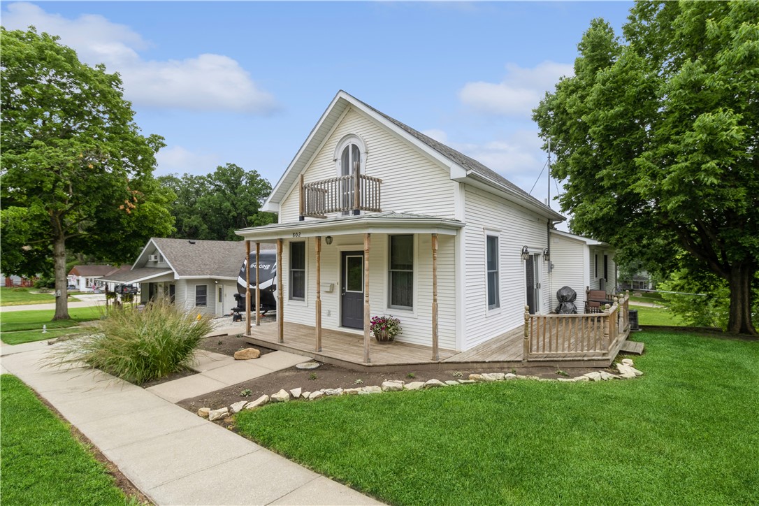 802 Grand Street