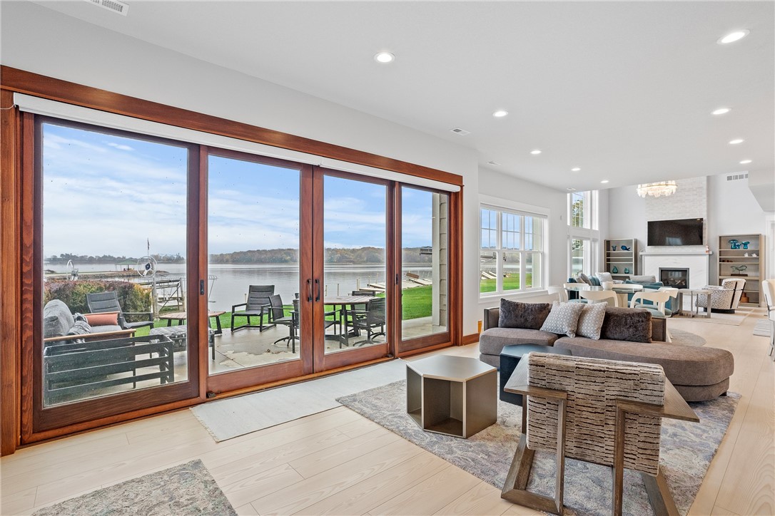 5243 Tie Road